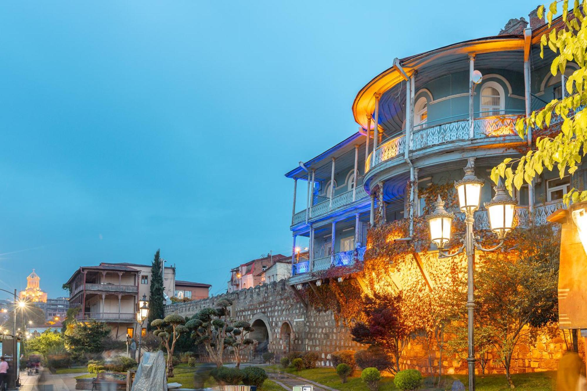 Blue Balcony Hotel Tbilisi Exterior foto